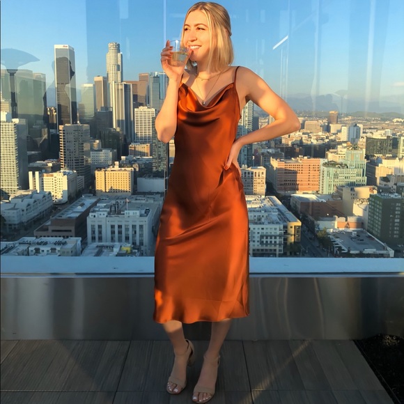 Meet your posher! - Picture 8 of 8